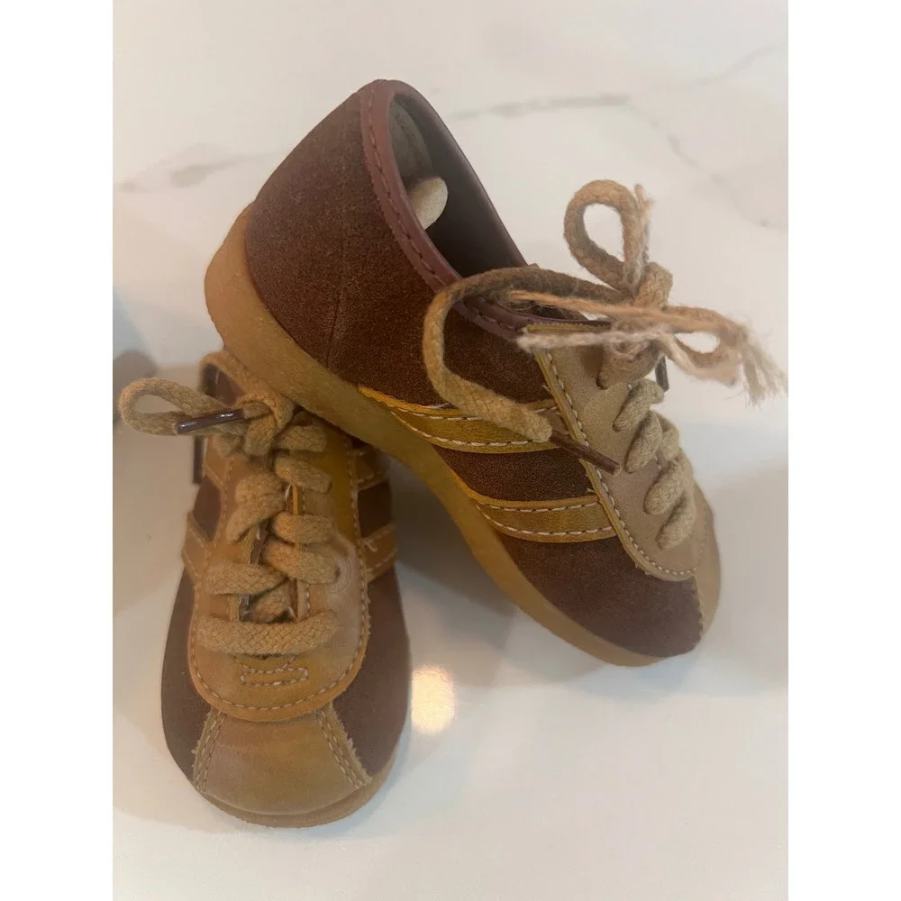 Vintage Mrs Day's Ideal Baby Shoe Co Brown Suede Sneakers 167 Size 2 Medium